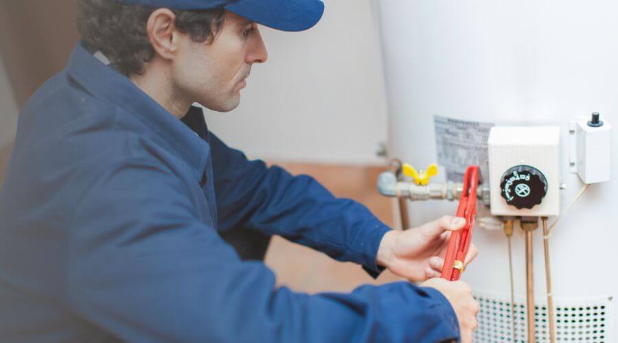 Local expert plumbing services in Mackinaw, IL